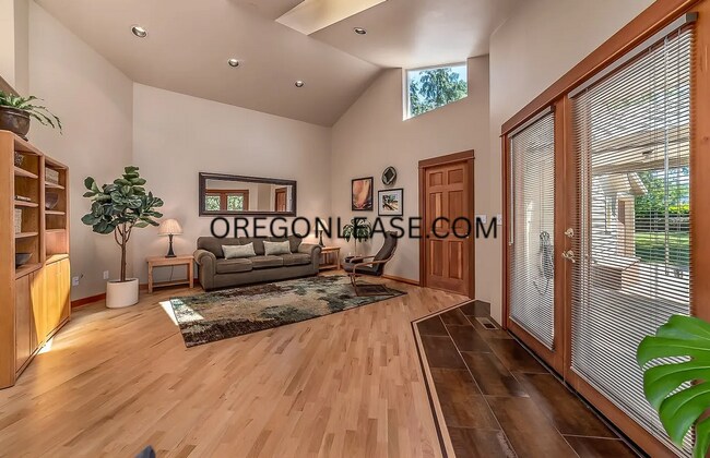Foto del edificio - 91239 N Harrison St