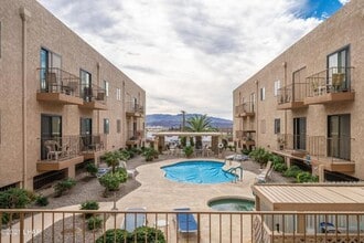 Building Photo - 2094 Mesquite Ave