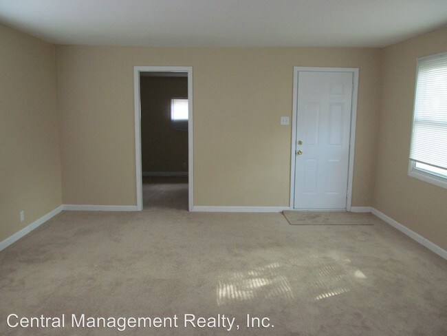 Building Photo - 622 Manchester Dr