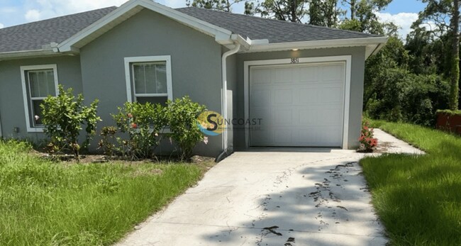 Foto del edificio - 3851 Hollycrest St