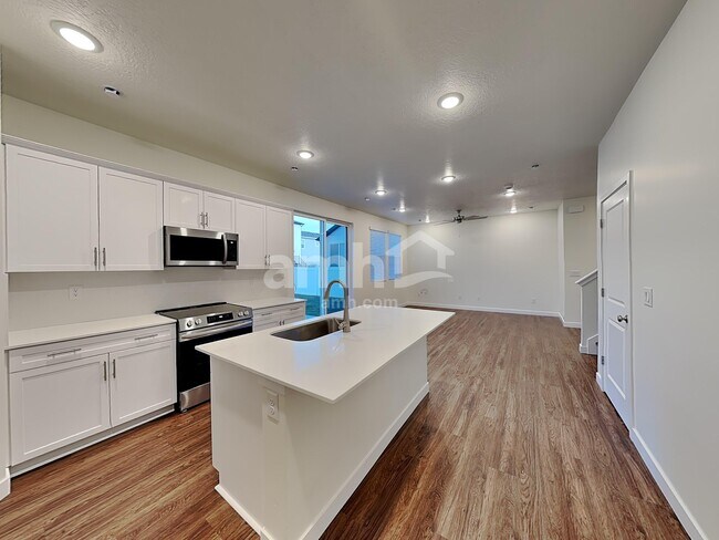 Foto del edificio - 3442 N Annabell St