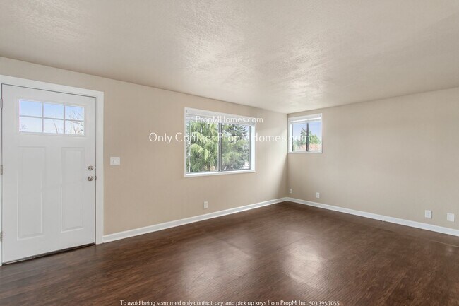 Foto del edificio - Beautiful Home in Convenient Sherwood Location with Stainless Steel Appliances!