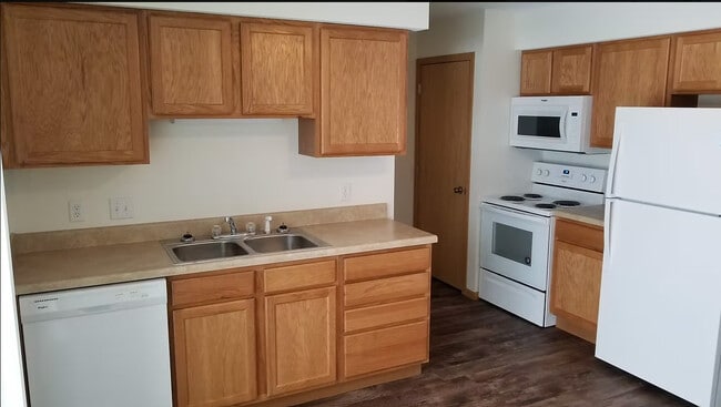 Building Photo - Ecumenical New Horizons