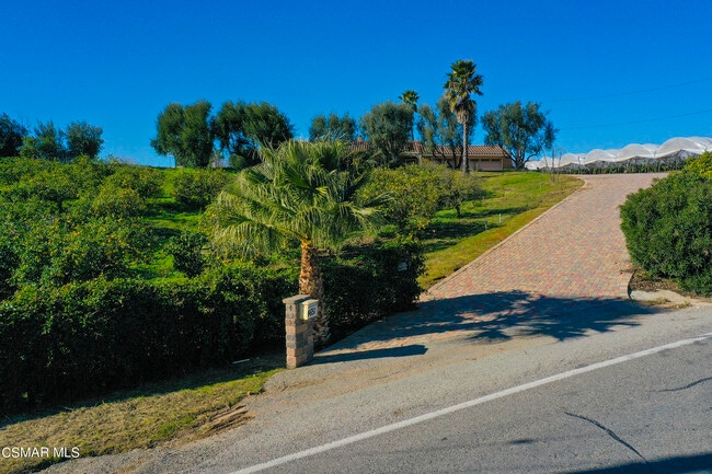 Foto del edificio - 4651 Donlon Rd