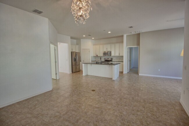 Building Photo - 8756 Crescendo Avenue