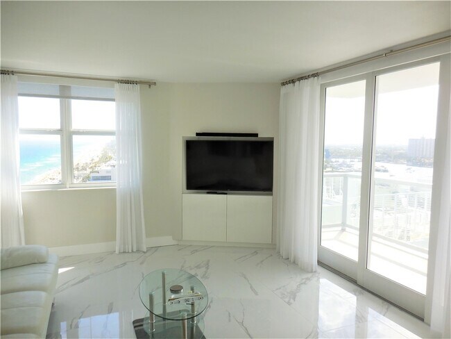 Building Photo - 3442 NE Causeway Blvd