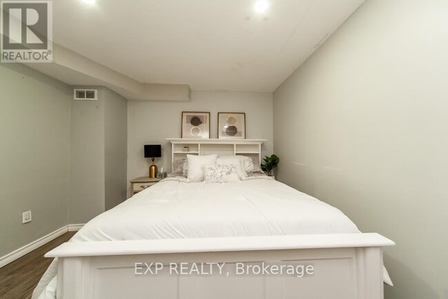 Photo du bâtiment - 1447 Fleming Ct