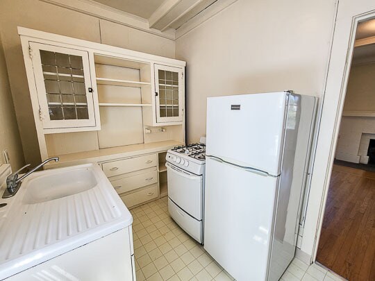 Foto del edificio - 5975 Keith Ave