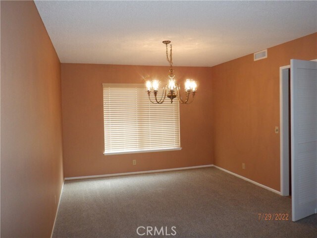 Foto del edificio - 1430 Deerfoot Dr
