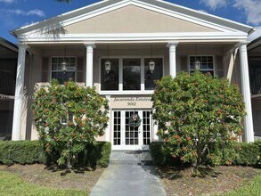 Building Photo - 9001 Jacaranda Ln