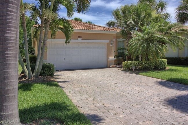 Foto del edificio - 3755 NW Deer Oak Dr