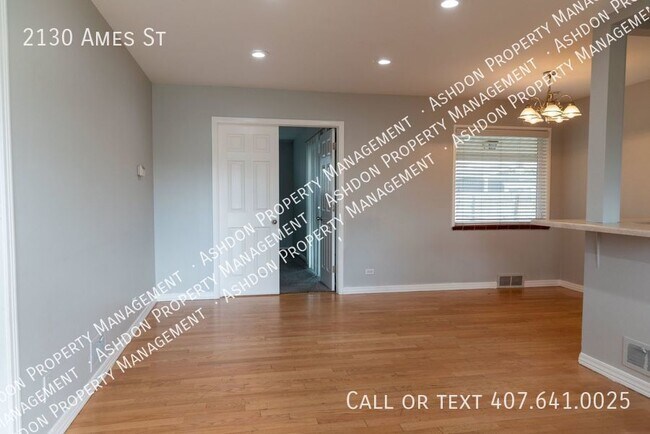 Foto del edificio - 2130 Ames St