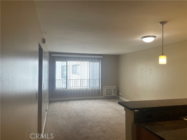 Building Photo - 10982 Roebling Ave