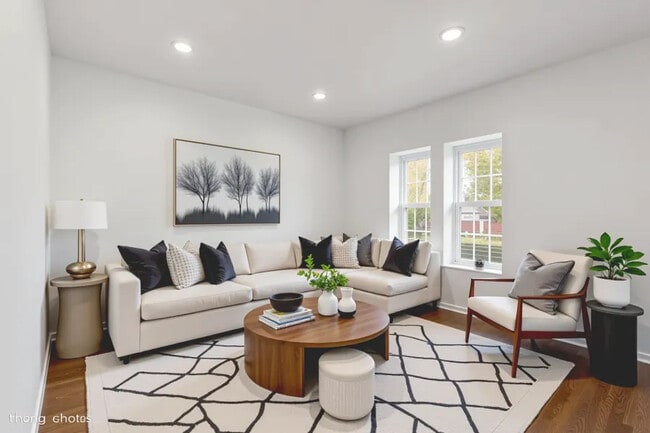 Building Photo - 26 W 114th St