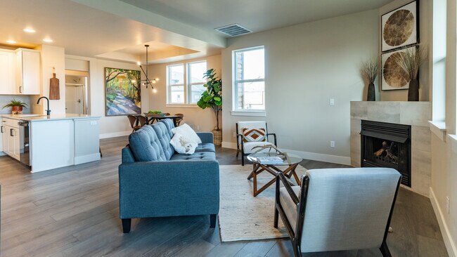 Building Photo - 63104 Sophwith Ln