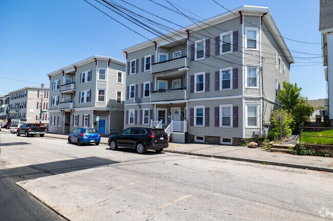 215 Wilson St Manchester, Nuevo Hampshire - 215 Wilson St