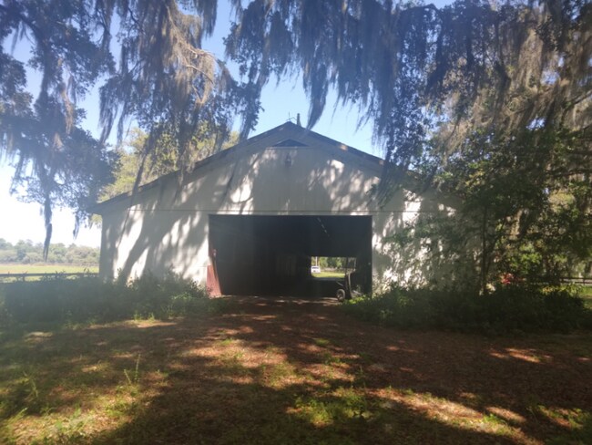 Foto del edificio - 8035 NW 120th St