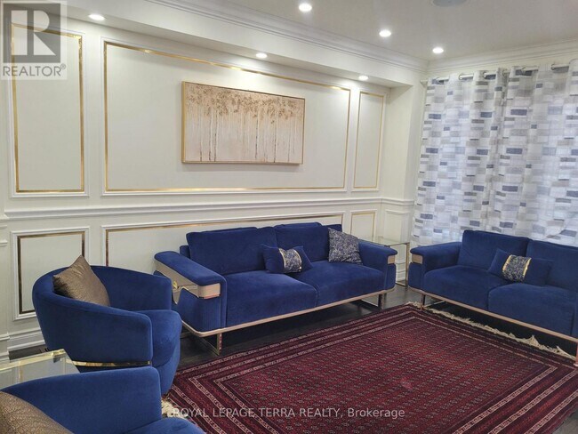 Photo du bâtiment - 8694 Financial Dr