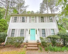 Building Photo - 3632 Manford Dr