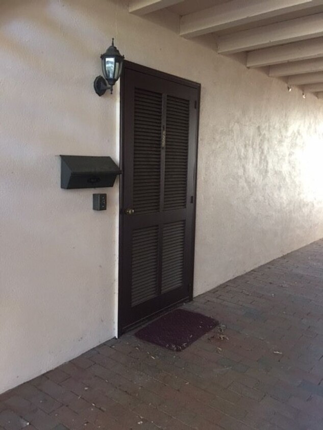 Primary Photo - Convenient To Downtown Brevard