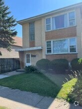 Building Photo - 5751 S Hamilton Ave