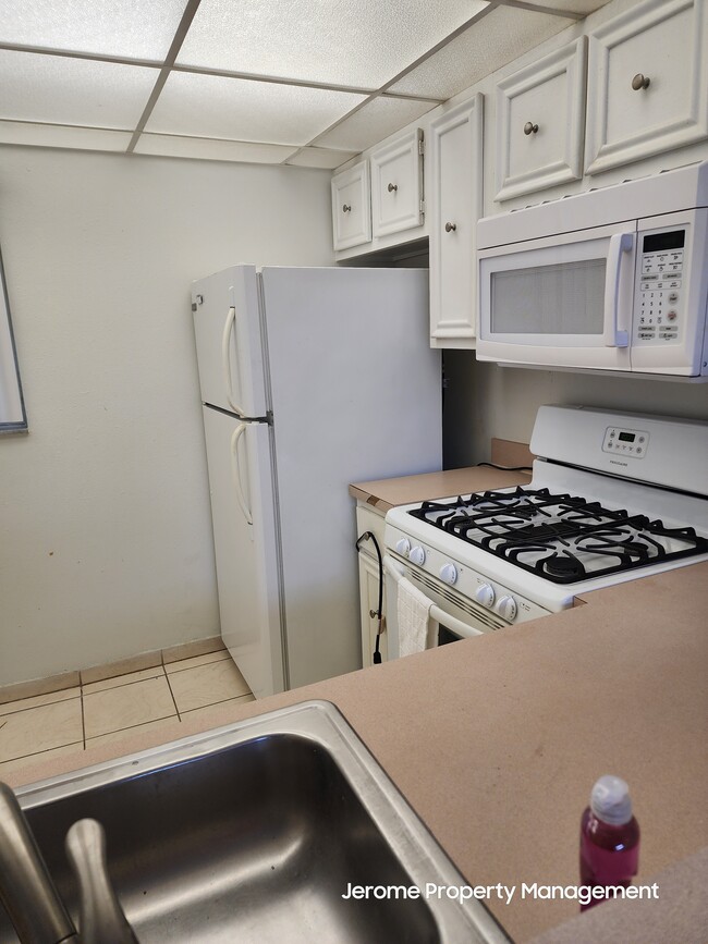 Building Photo - 18111 NW 68th Ave