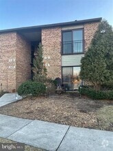 Building Photo - 86B Red Cedar Ct