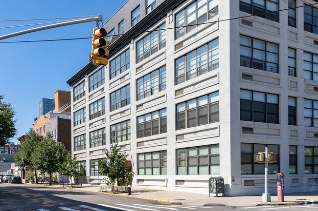 Building Photo - Badge Building Condominiums