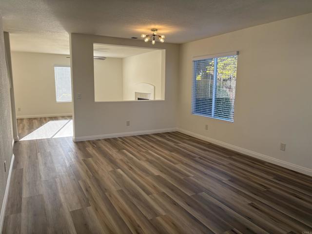 Foto del edificio - 367 Rimhurst Ct