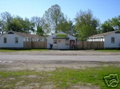 Primary Photo - Parkside Apartments