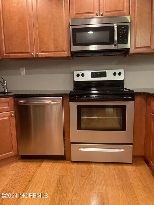 Foto principal - 16 Rutland Ct