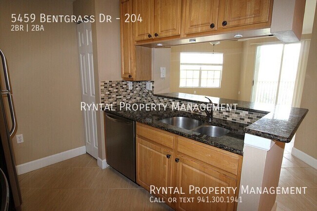 Building Photo - 5459 Bentgrass Dr