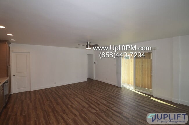 Foto del edificio - 1225 Capistrano Ave