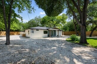 Building Photo - 9003 Capitol Dr