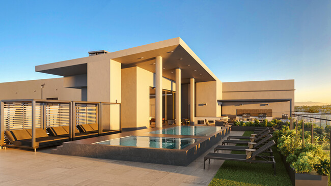 Rooftop Pool - WM by CLG