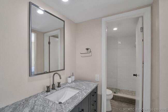 Foto del edificio - 11311 Pond View Dr