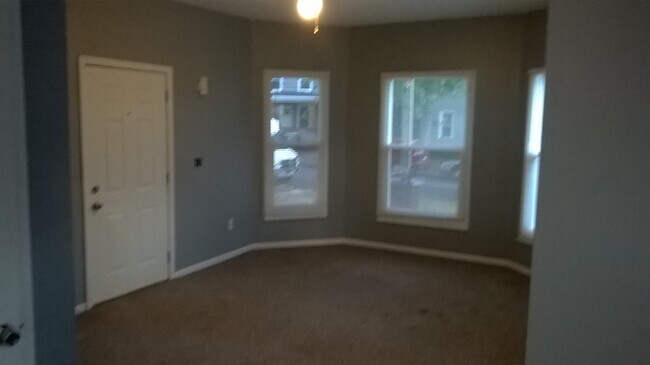 Foto del edificio - 759 Veto St NW