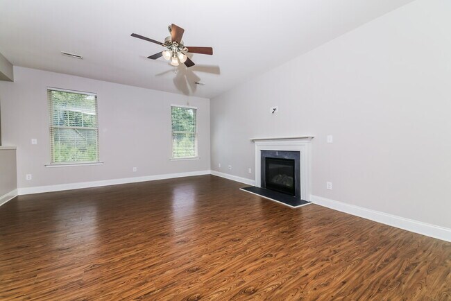 Foto del edificio - 117 Knoll Ct