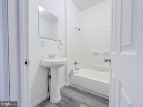 Building Photo - 38 Broadway