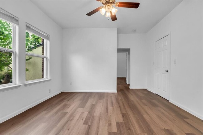 Building Photo - 3925 Woodleigh St