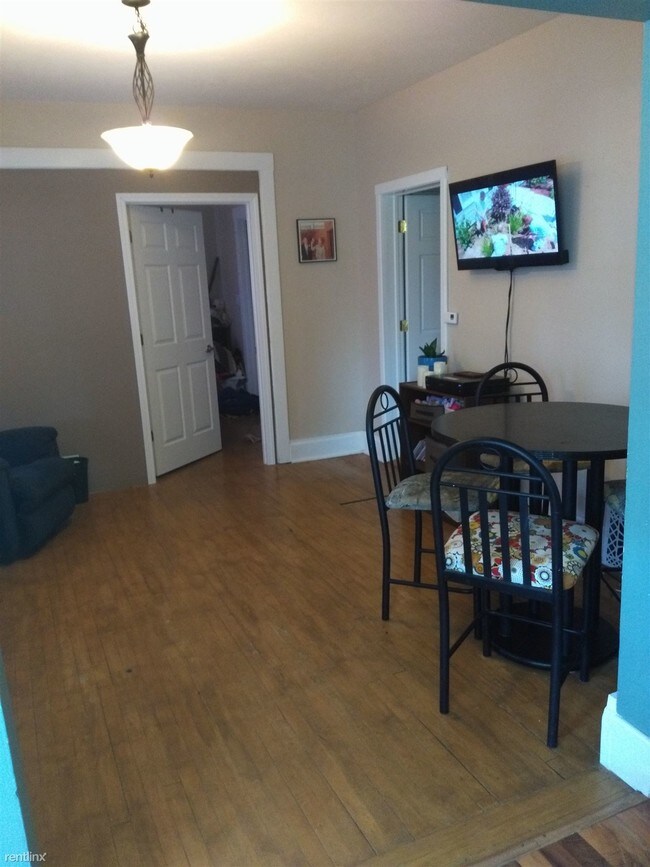 1201 Morningside Ave, Sioux City, IA 51106 Condo for Rent in Sioux
