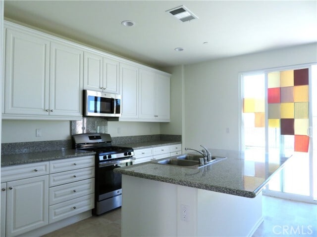 Building Photo - 29109 Sunforest
