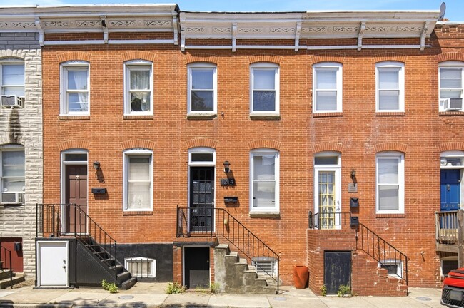 Building Photo - 1214 Marshall St