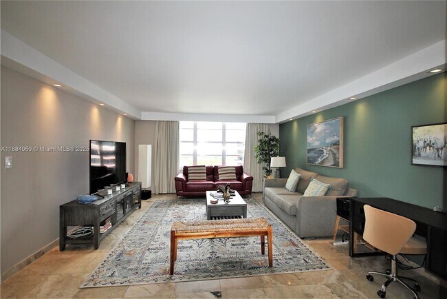 Foto del edificio - 5161 Collins Ave