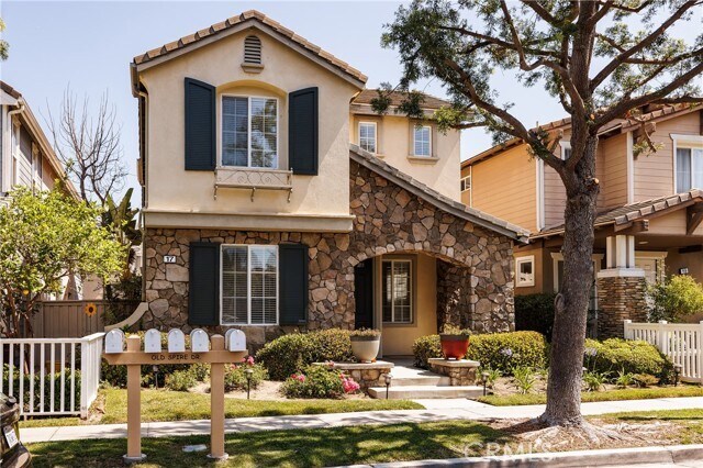 Foto principal - 17 Old Spire Dr