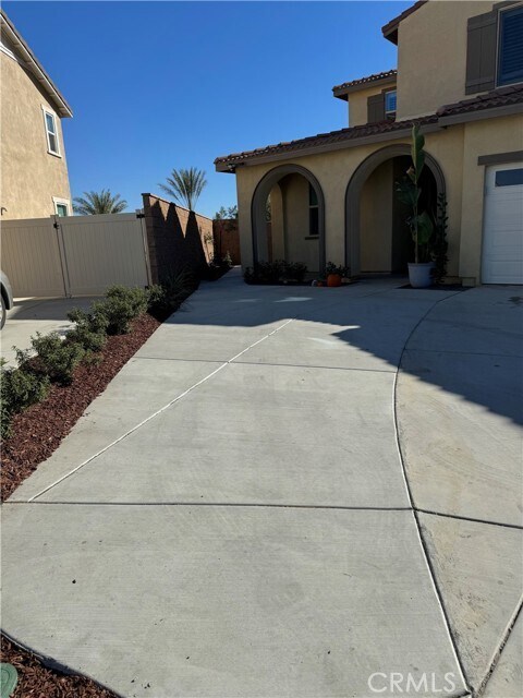 Building Photo - 27262 Corral Ct