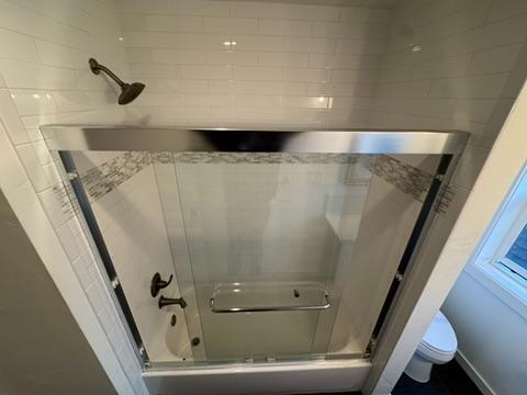 Building Photo - 435 Main St