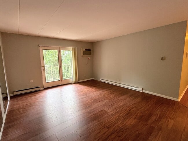 Building Photo - 115 Marengo Ave