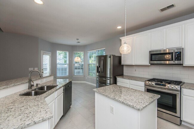 Foto del edificio - 4 br, 2.5 bath House - 132 Etiwan Park St