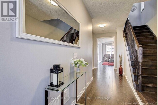 Building Photo - 56 Altura Way